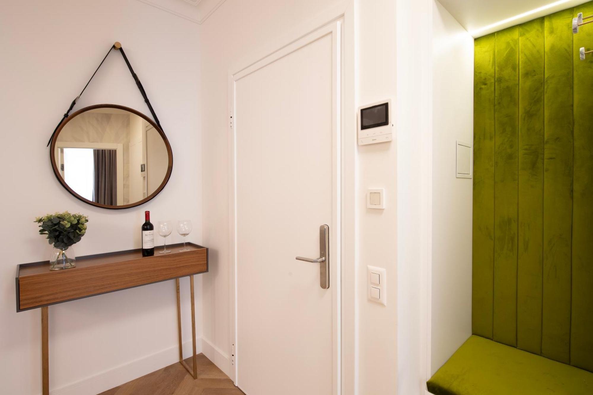 Novos Central Apartments Lugano Exterior photo